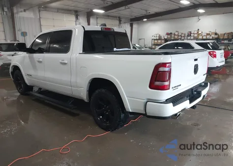 2021 Ram 1500 Laramie 4X4 5'7 Box из США, поврежденный, VIN 1C6SRFJT4MN652789